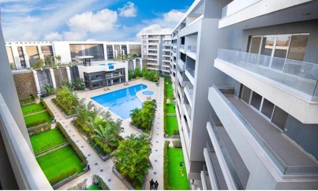 Апартаменти Fully Furnished At Ocean Blue Compound *